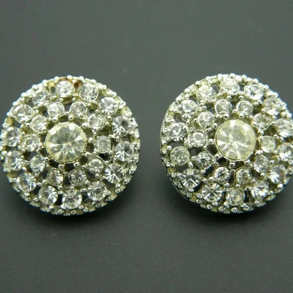 Clear Rhinestone Silver Tone Infinity Circle Clip